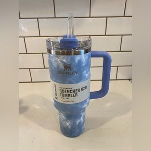 SOLD! Ocean Tye Dye Stanley 40oz Quencher